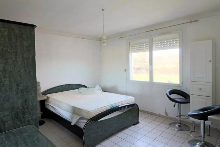 Property For Sale: Vic en Bigorre, Hautes-Pyrénées, France 