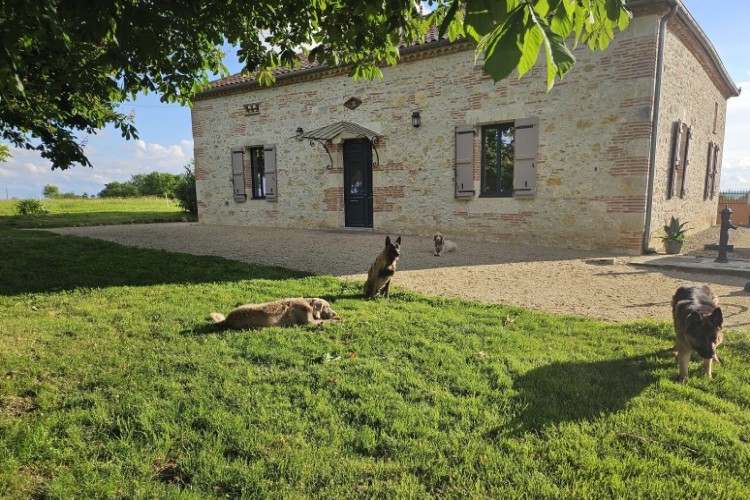 Property For Sale: Auvillar, Tarn-et-Garonne, France 