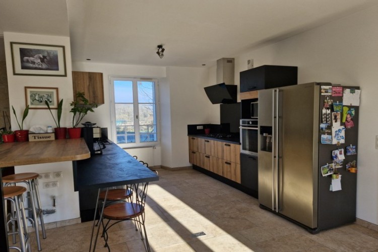 Property For Sale: Vienna, Vienne, France 