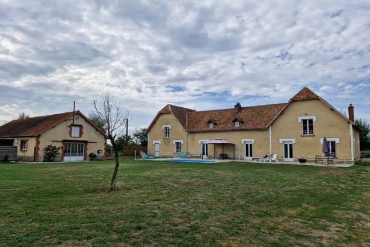 Property For Sale: Vienna, Vienne, France 