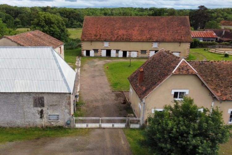 Property For Sale: Vienna, Vienne, France 