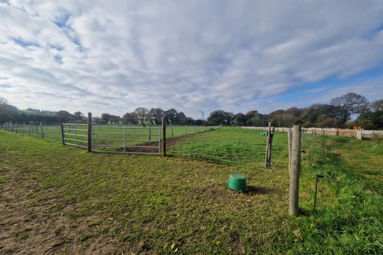 Property For Sale: St Nicolas du Pelem, , France 