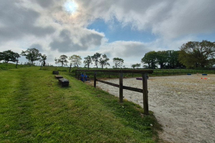 Property For Sale: Kerien, Côtes-dArmor, France 