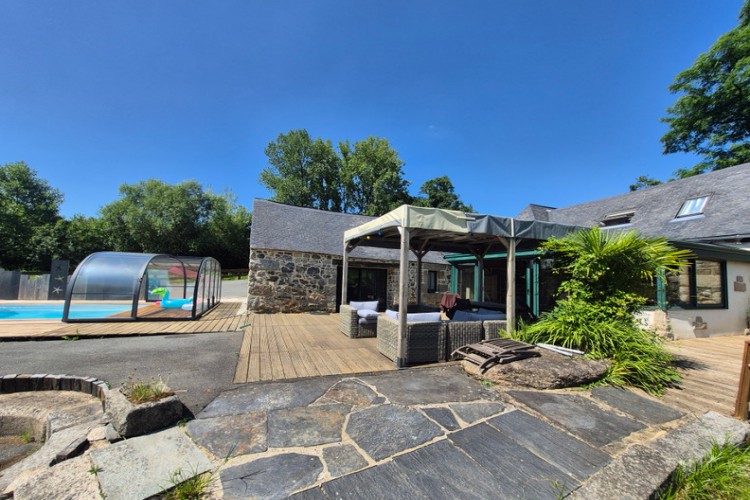 Property For Sale: callac, Côtes-dArmor, France 