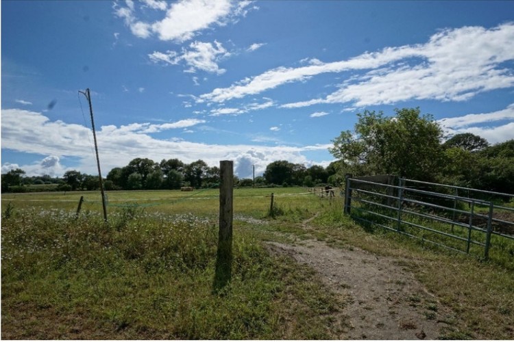 Property For Sale: St Nicolas du Pelem, Côtes-dArmor, France 