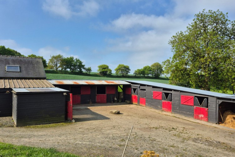 Property For Sale: Kerien, Côtes-dArmor, France 