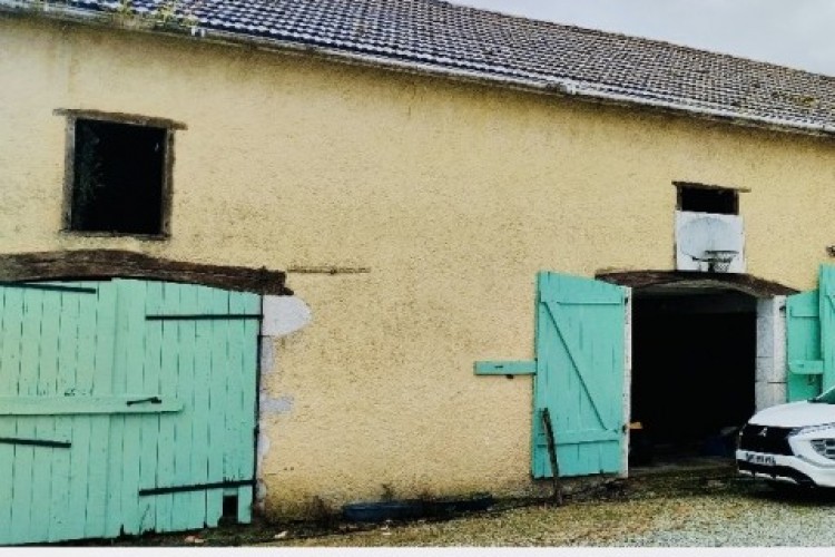 Property For Sale: D'Orthez, Pyrenees-Atlantiques, France 