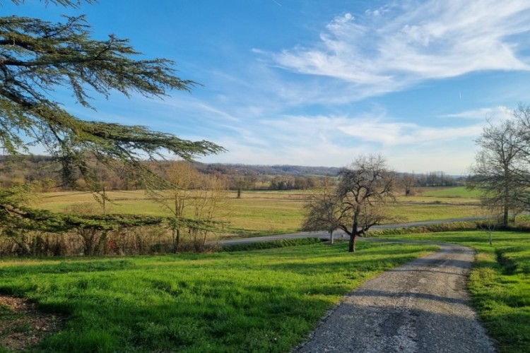 Property For Sale: Tachoires, Gers, France 