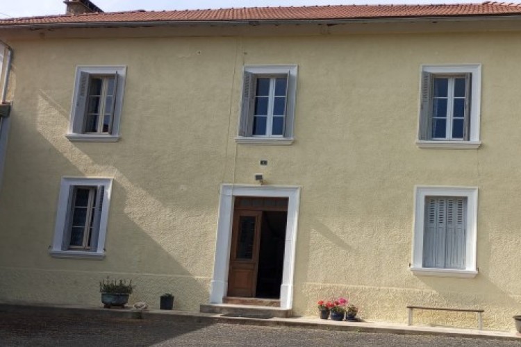 Property For Sale: Trie sur Baise, Hautes-Pyrénées, France 