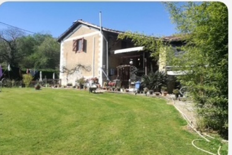Property For Sale: Trie sur Baise, Hautes-Pyrénées, France 