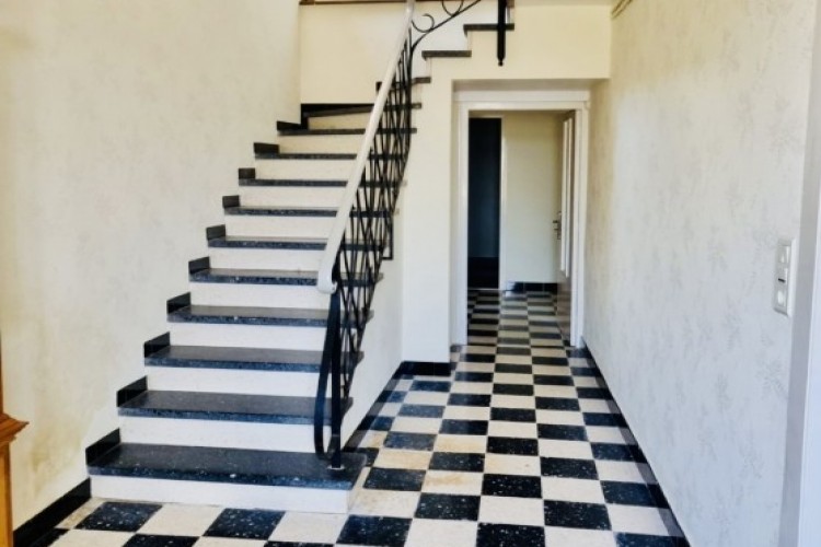 Property For Sale: Sessian, Gers, France 